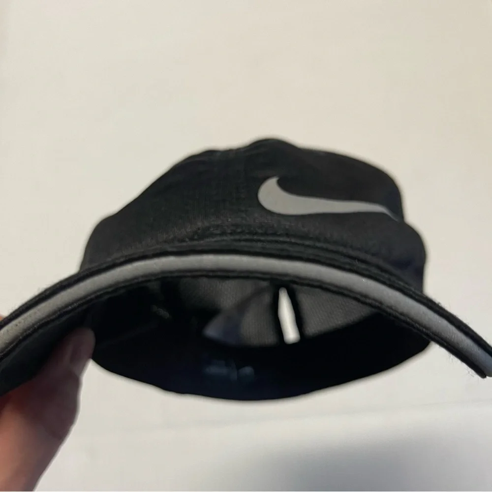Nike Youth Girls Sz 4-6X Dri-Fit Fitted Running Hat